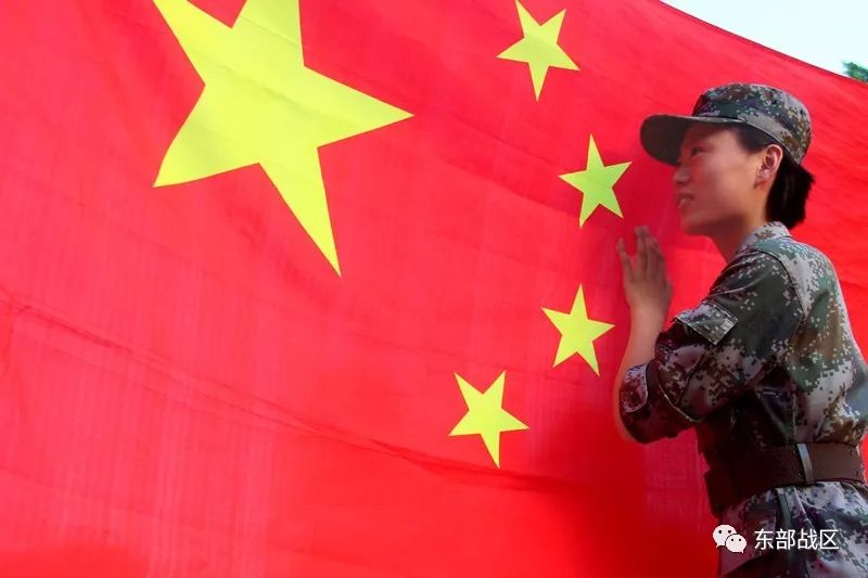 女兵最美的样子,女兵的美