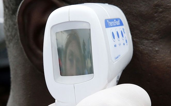 额温枪价格暴跌,额温枪一枪难求价格被爆炒数倍