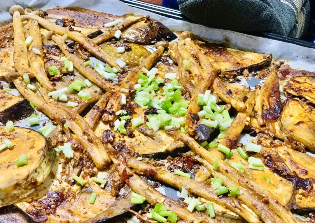 出门的时候一定要好好戴口罩,这个春天护肤不用愁