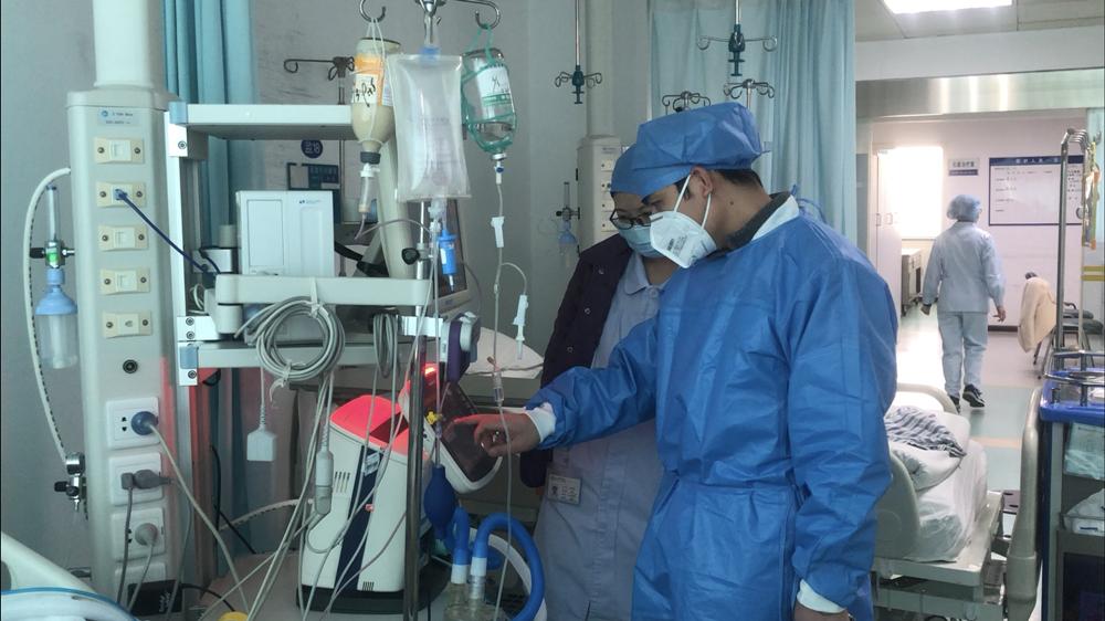 这群人，专治“会呼吸的痛”