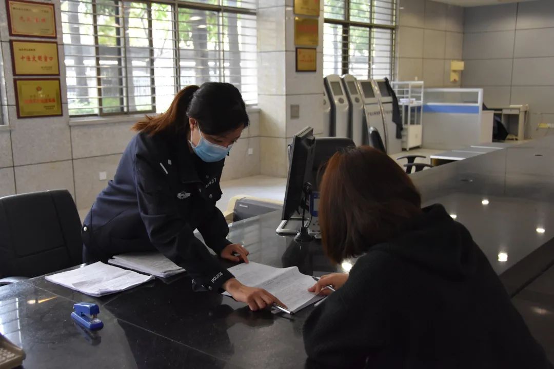 派出所便民服务助力复工复产,公安冬季助力企业复工复产