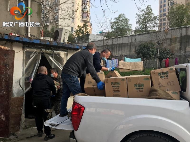 疫情防控社区送温暖,疫情送温暖