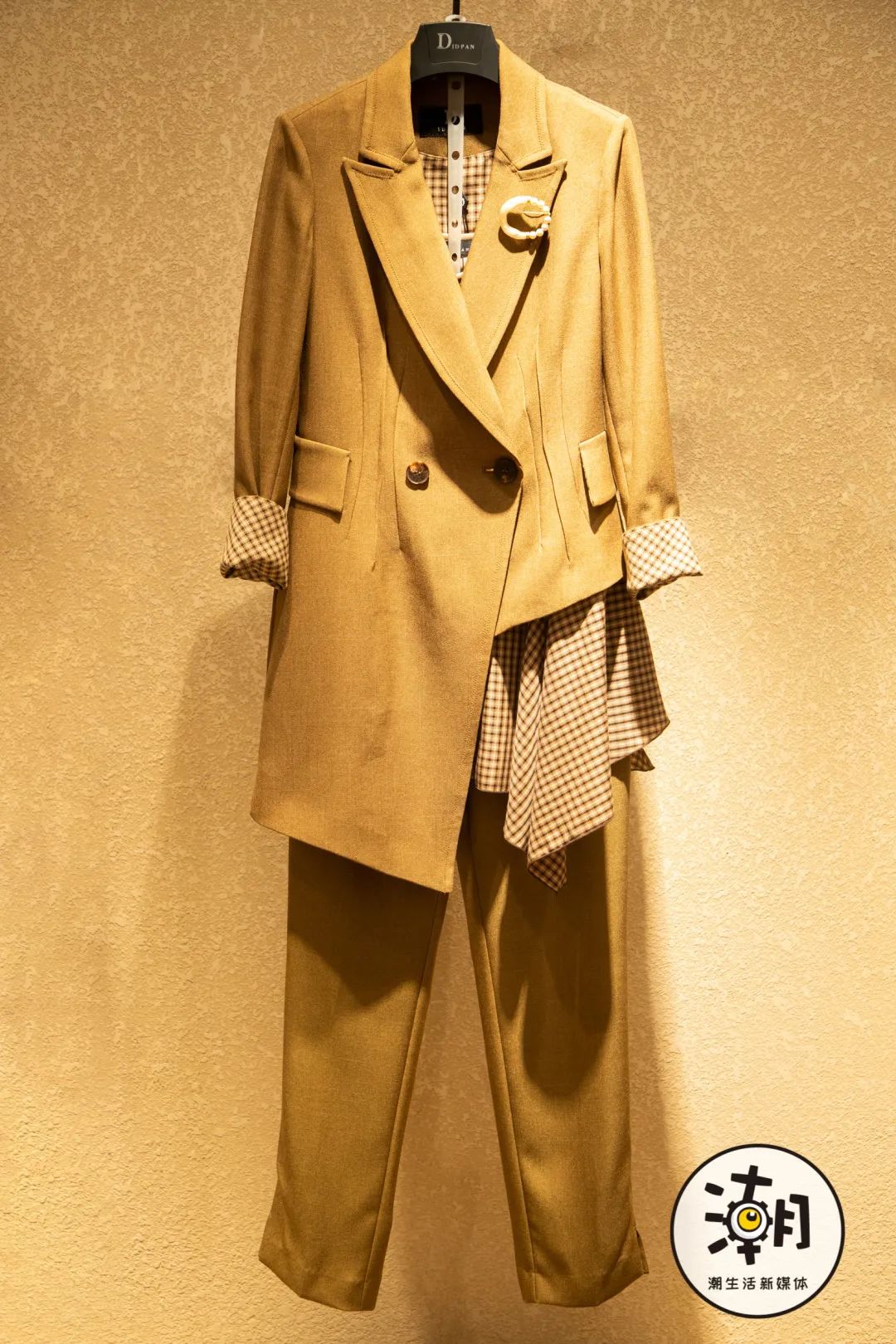 鏂揣娓呬粨鍝佺墝,鏂揣鐖嗘鍥炲綊