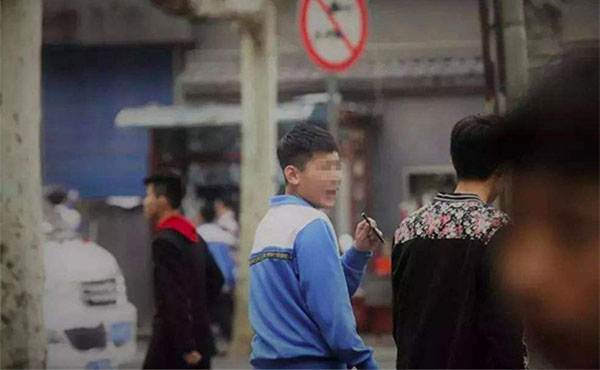 *子烟电**乱象视察：护好未成年人的肺，法律不可缺位