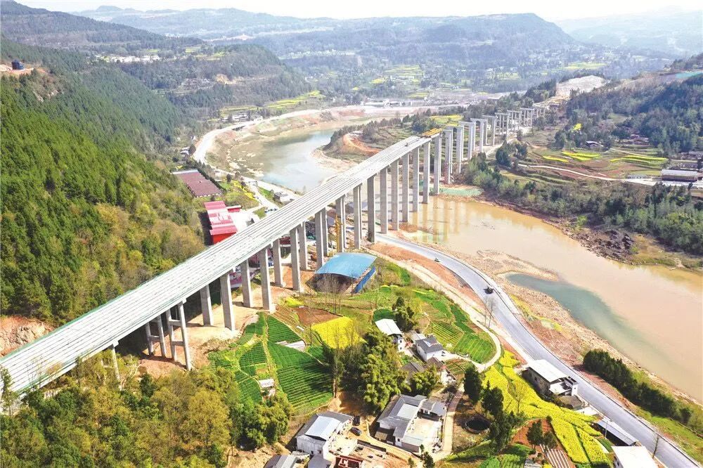 汛期复工复产按下快进键,中国各地按下复工复产快进键