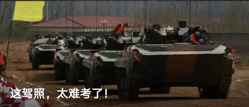 前线夜读|新兵连的迷彩记忆