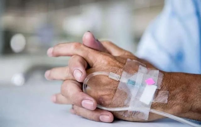 治疗期间不吃饭打营养针,专治吃不下饭的特效药