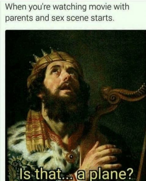 和父母在家看电影,和父母看电视看到开车的你