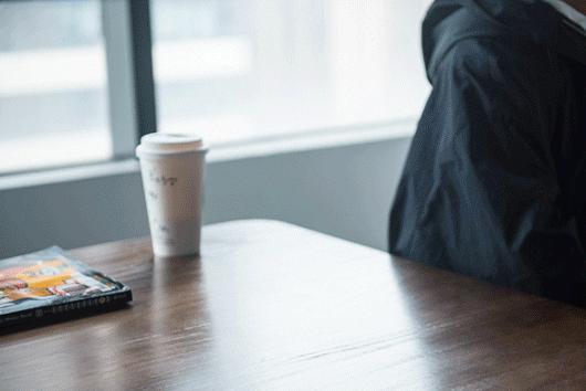 既能斜挎又能双肩的包,双肩包斜挎包单肩包三合一米奇