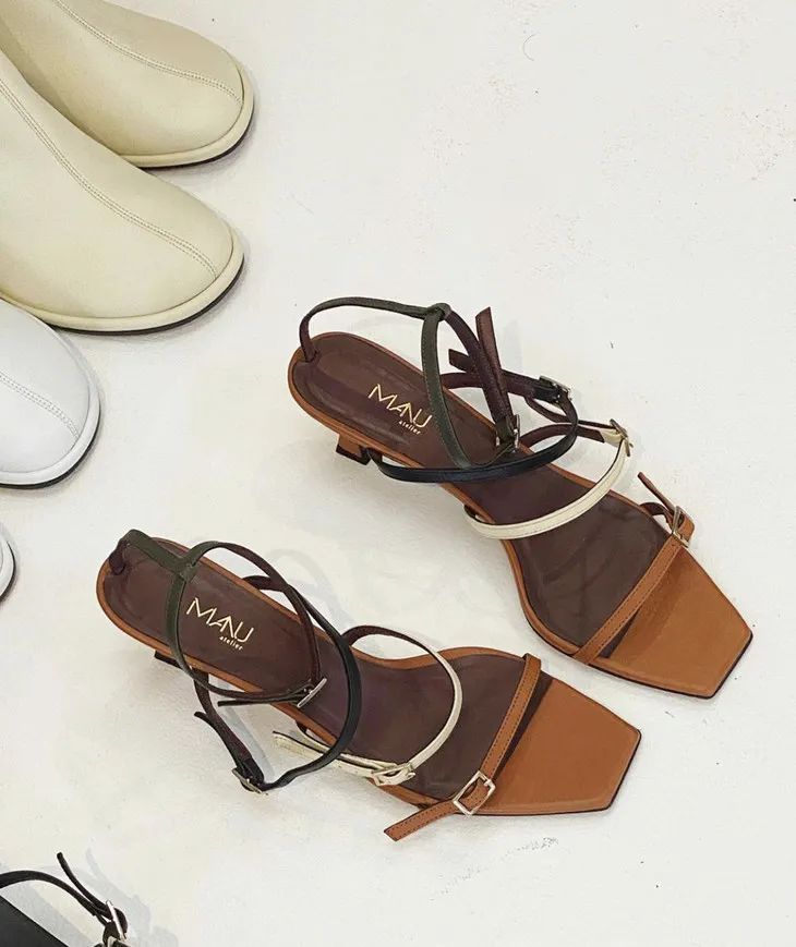 不能错过近年来大火的方头鞋,bv方头鞋推荐