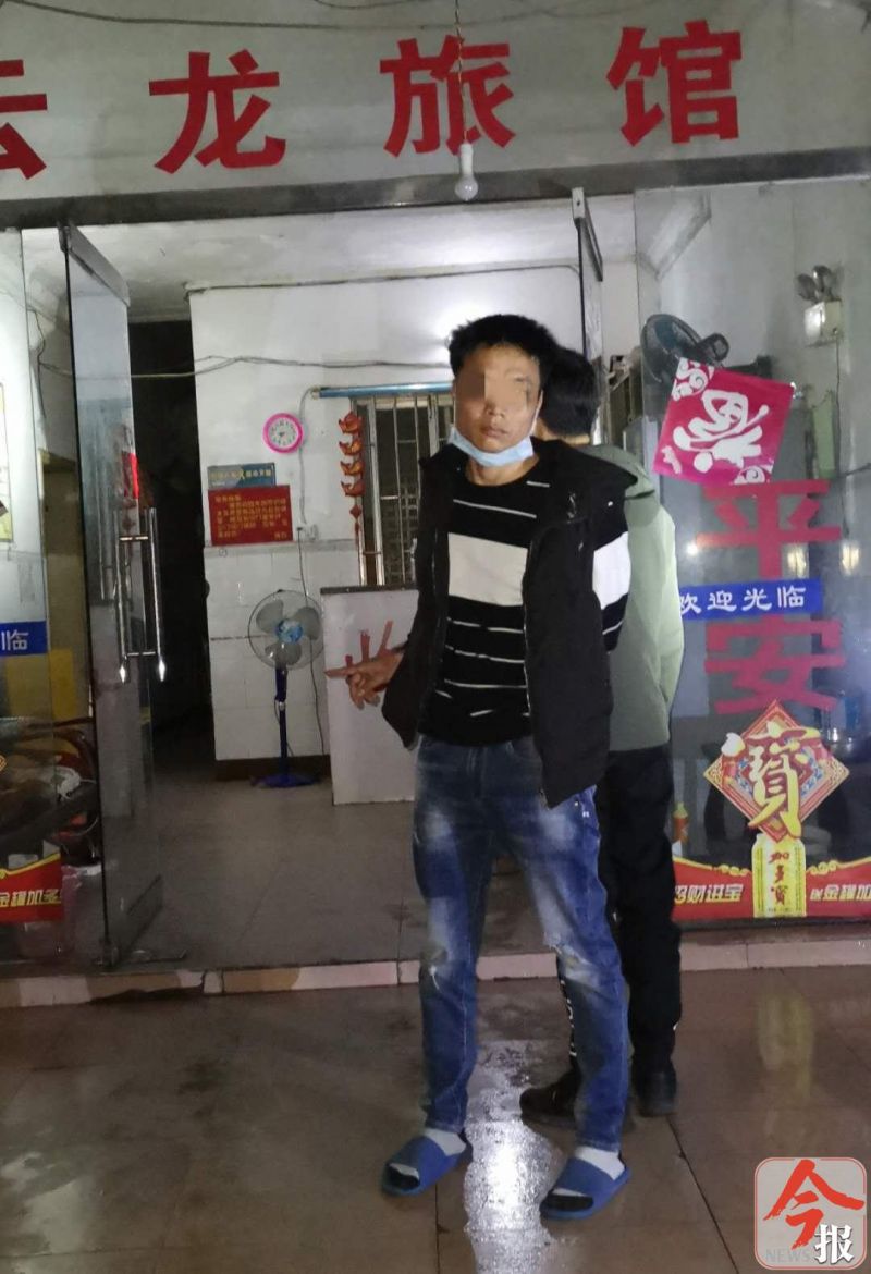 男子为50元嫖资起争执夺人性命，民警化身“防疫队员”抓获凶手