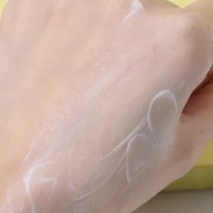 安耐晒防晒霜网红测评,安热沙网红防晒霜