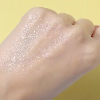 安耐晒防晒霜网红测评,安热沙网红防晒霜