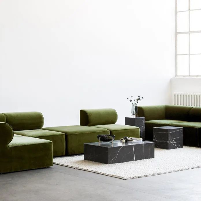 我用沙发把家里5口人分开后……家人感情反而升温了