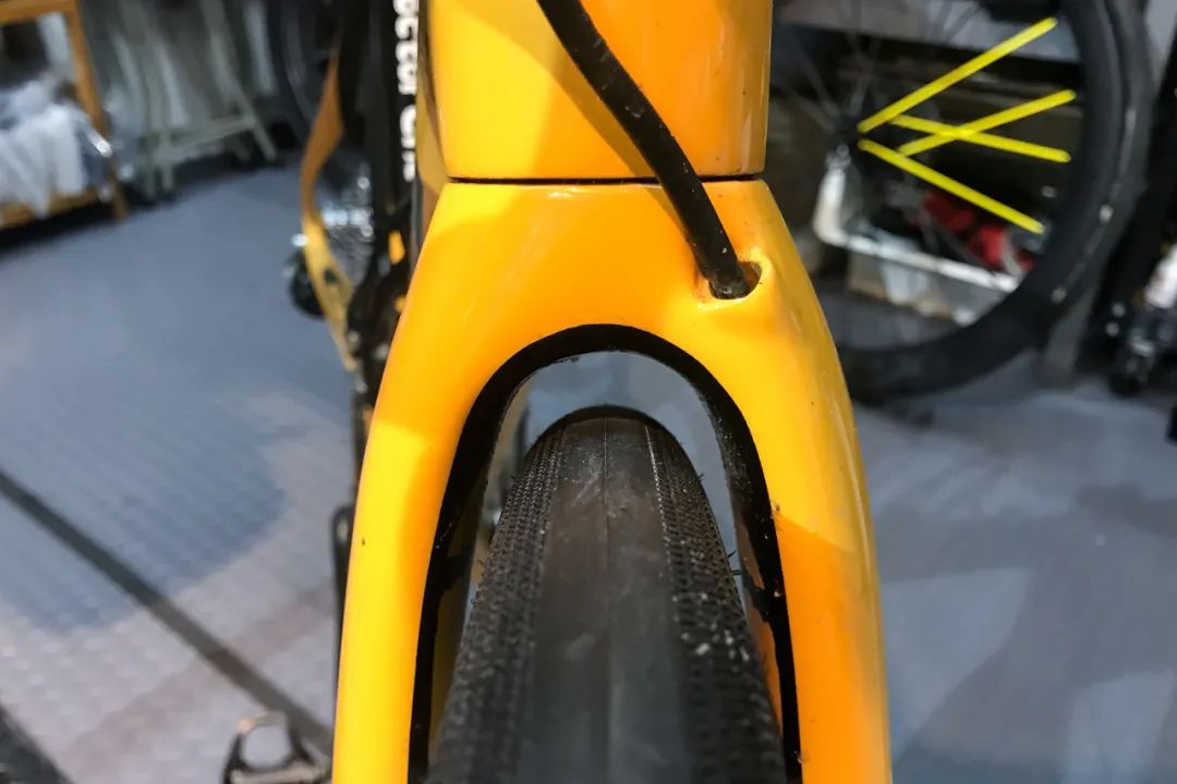 30mm+宽胎正当时：BontragerR332c真空胎体验