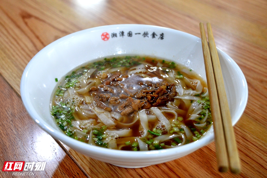 湖南米粉大擂台哪个最好吃,嗦一碗正宗湘潭米粉