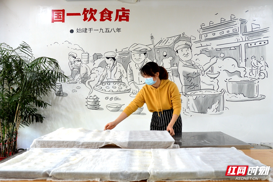 湖南米粉大擂台哪个最好吃,嗦一碗正宗湘潭米粉