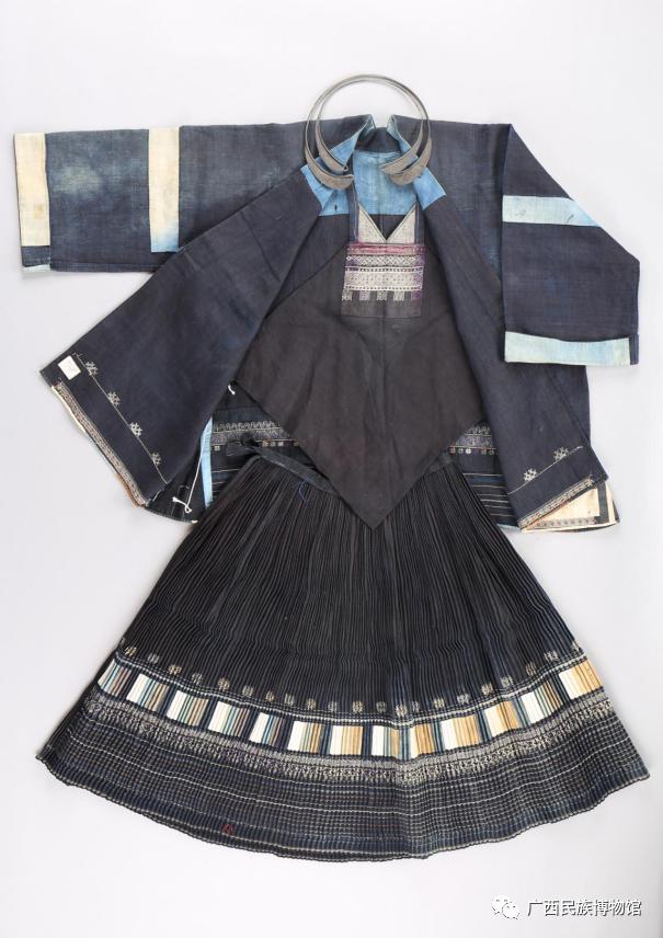 博物馆女性文物特征介绍,前世今生博物馆凤袍