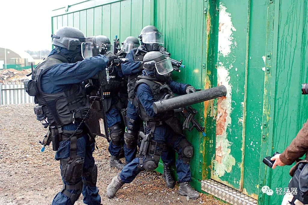 直击外军：从训练到装备，全方位解析澳军“掌上明珠”是怎样练成的——澳大利亚特种空勤团