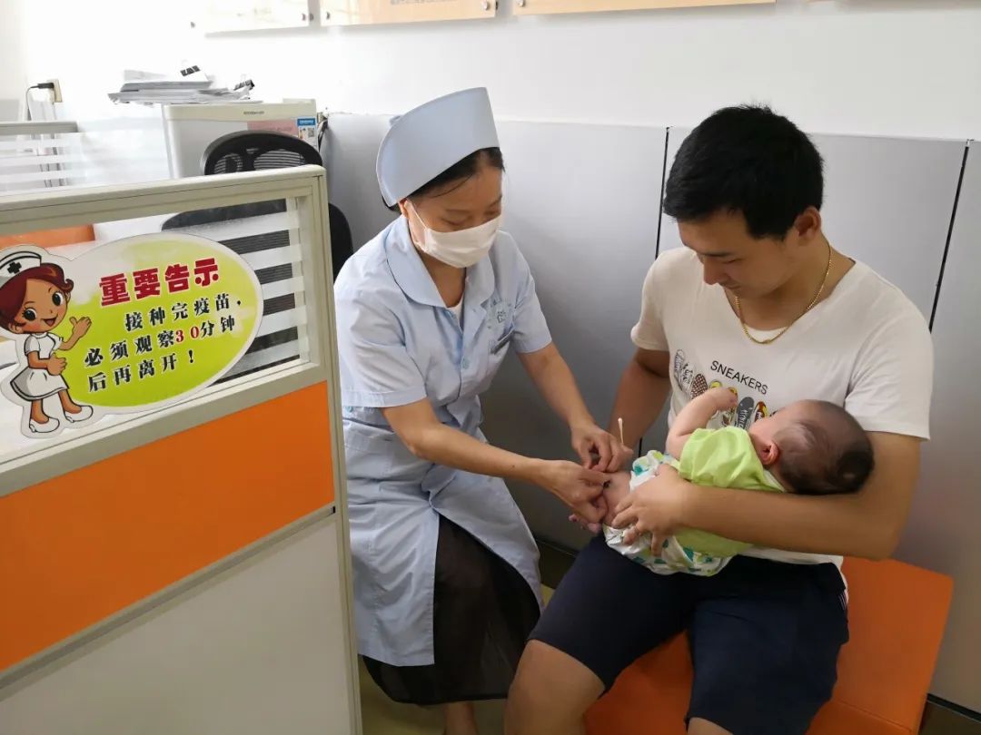 儿童接种脊灰灭活后需要关注什么,南京脊灰疫苗怎么接种共打几针