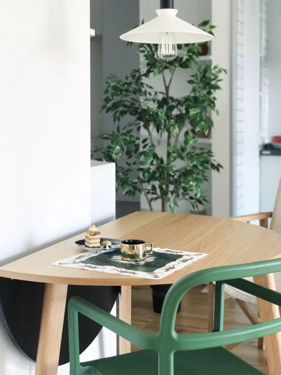 小家、乱家1秒变干净的方法被她找到了！都给老娘进柜