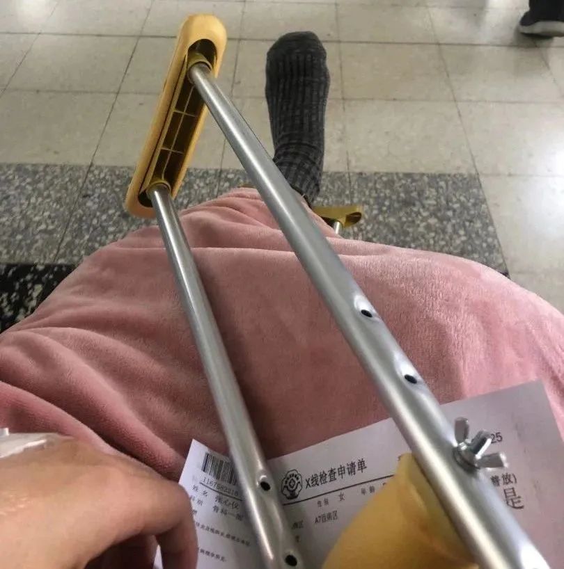 因为跳健身操，我韧带断了，花了4w做手术