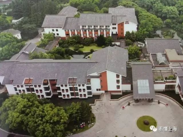 西郊宾馆的历史了解一下,西郊宾馆的历史风景