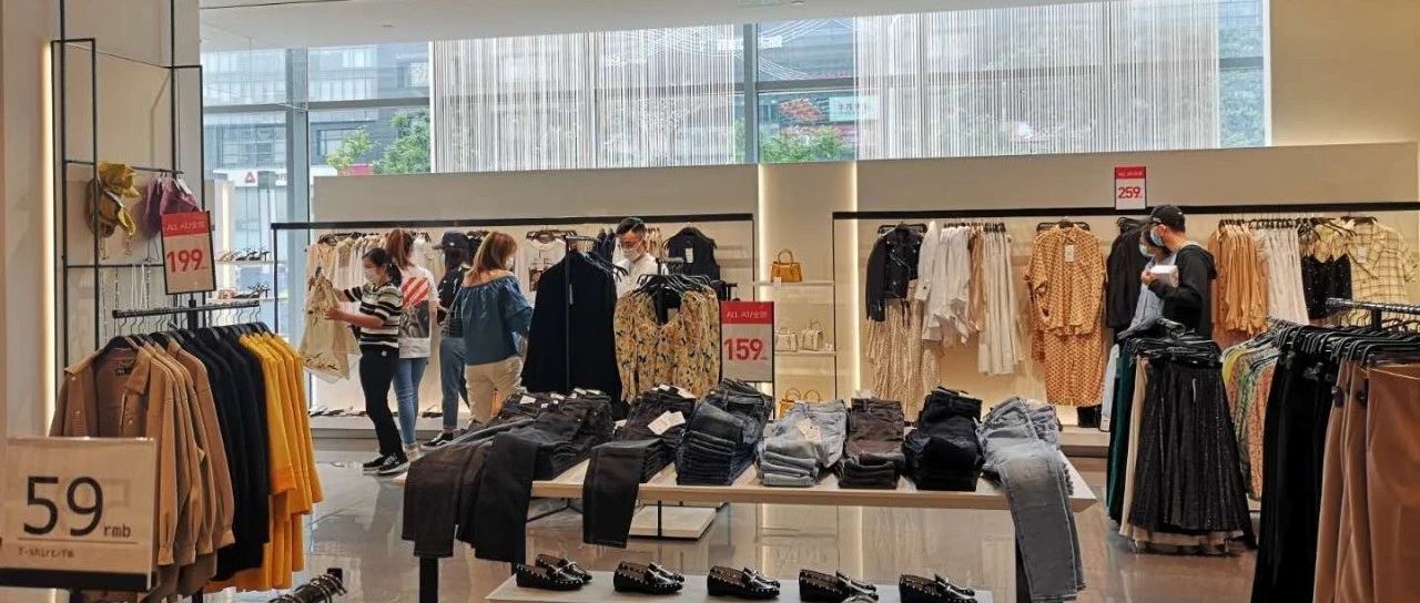 北京多家商场促销五折起，这些五一“羊毛”你薅到了吗