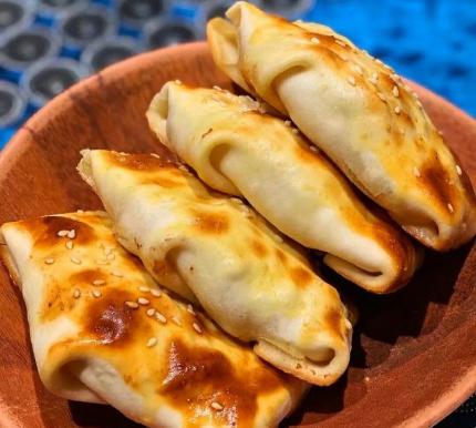 不想一本正经就捣蛋,不想搞学习就想吃喝玩