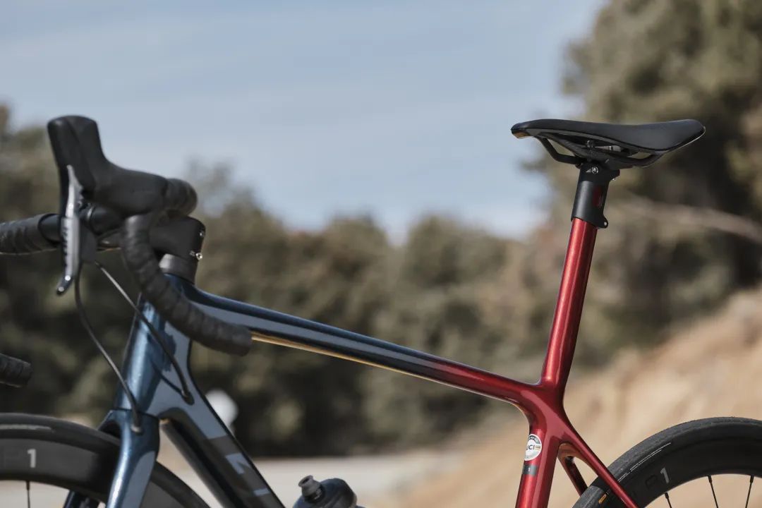 捷安特tcr买哪款,捷安特全新tcr购买指南