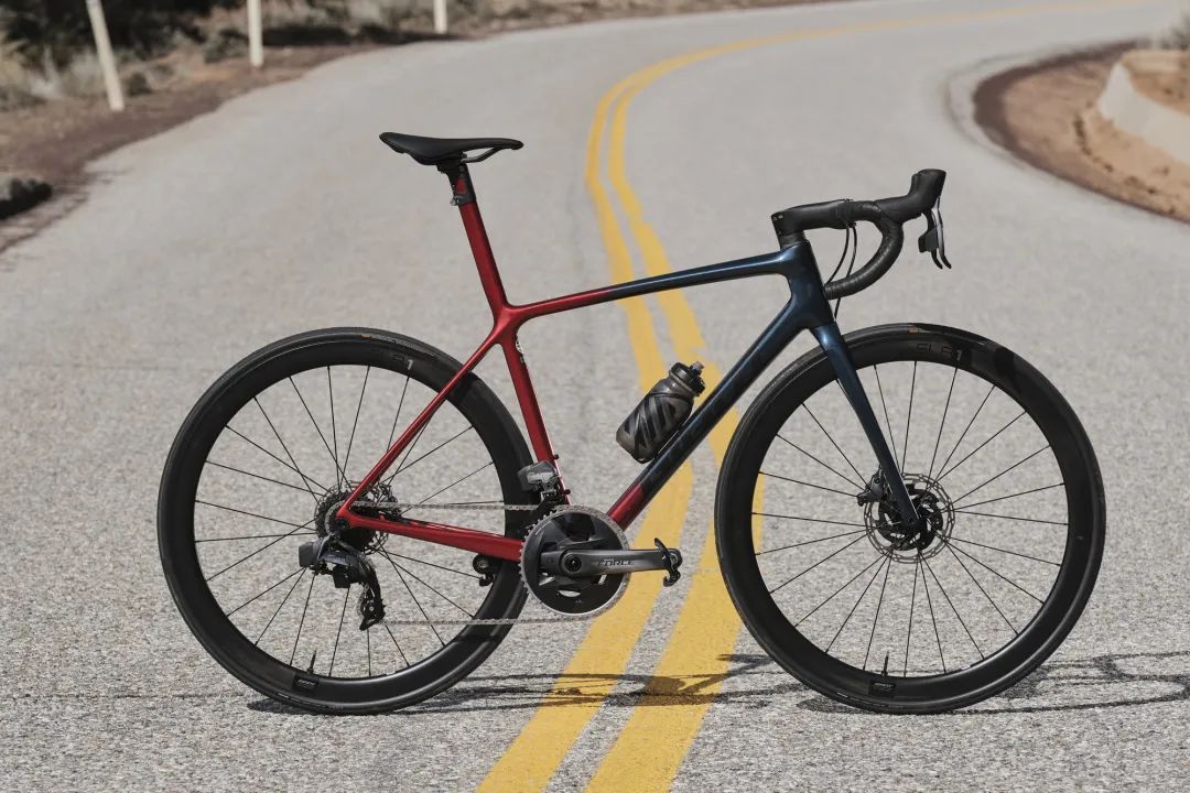 捷安特tcr买哪款,捷安特全新tcr购买指南