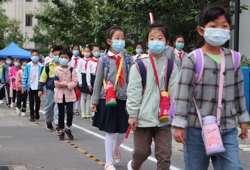 神兽归笼在学校的情景,神兽归笼的校园