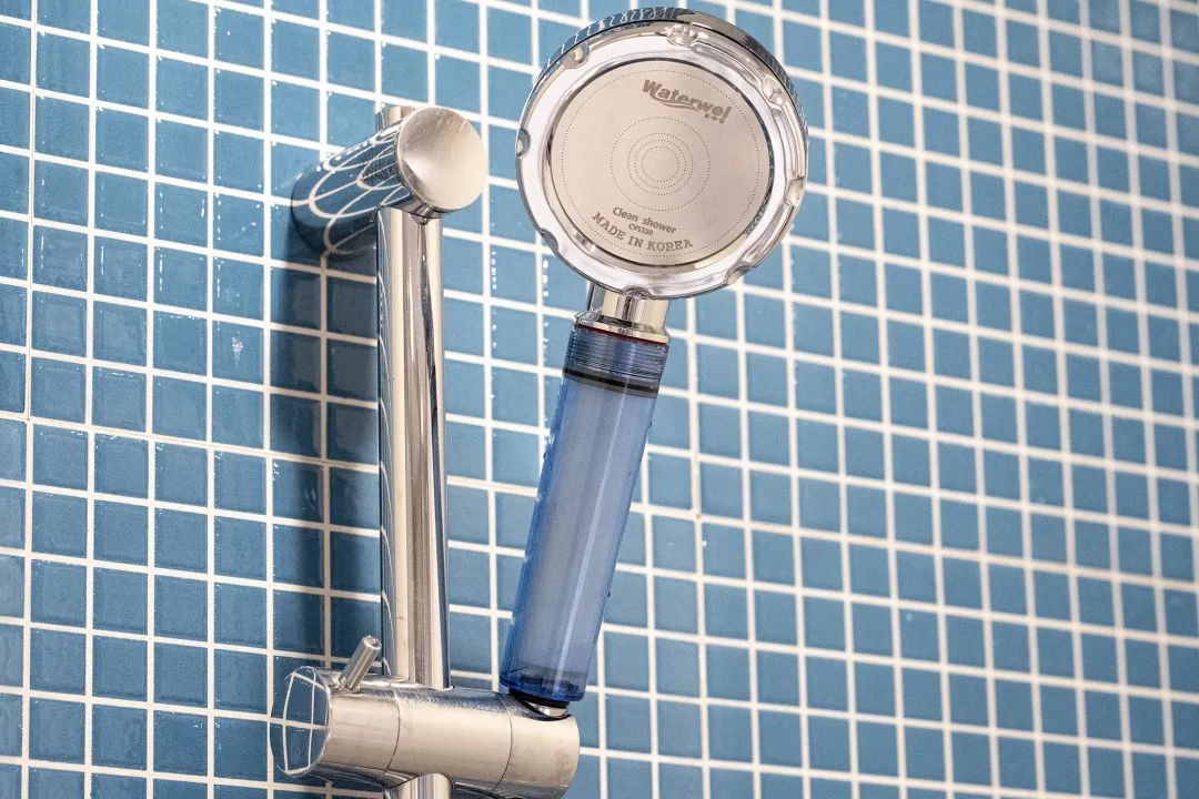 韩国网红VC花洒！过滤铁锈、余氯，水压大3倍，让人一天想洗8次澡