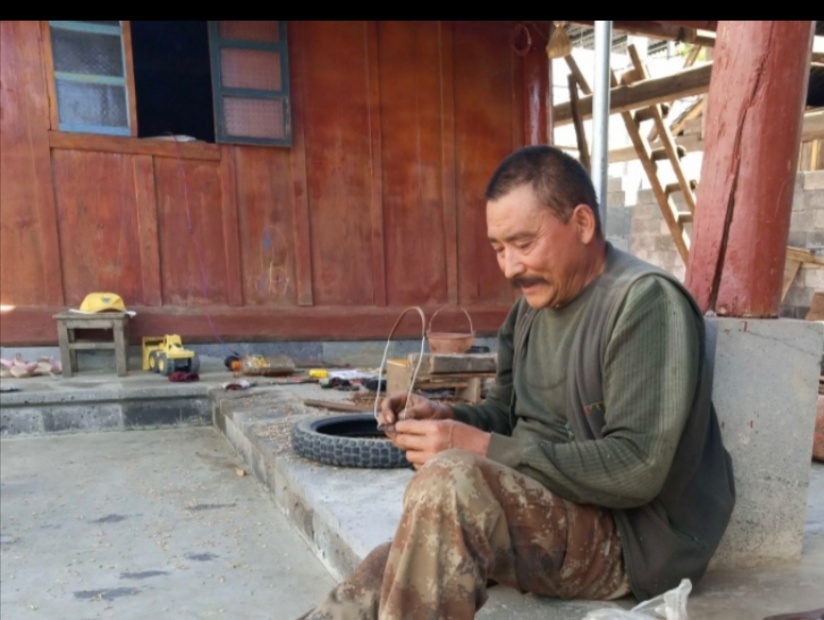 温暖保山：绰号叫“憨巴”，但是我的二叔一点都不憨