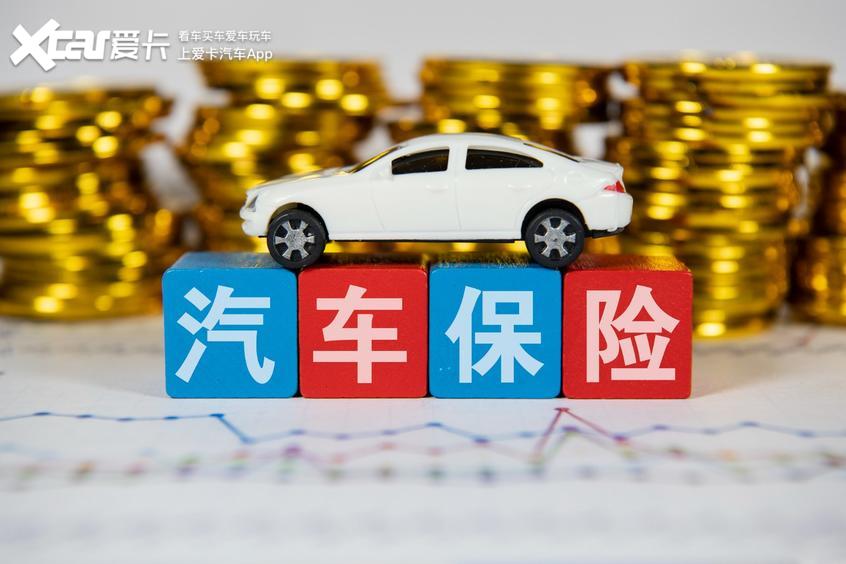 行车中突遇车辆自燃正确处理方式,车辆自燃的正确处理方法