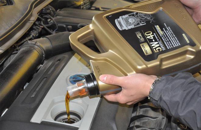 原厂机油和品牌机油哪个好,原厂机油靠谱吗