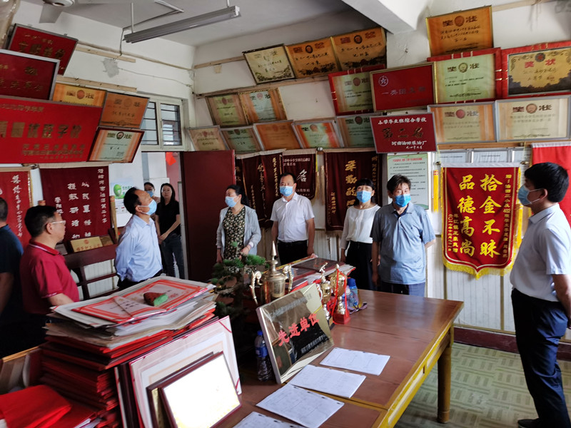 油田二小怎么样,油田二小最新信息