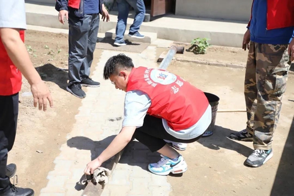 包头志愿服务解民忧 (包头志愿队)