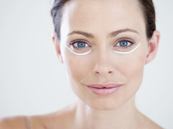 怎样去除长期的黑眼圈,长期的黑眼圈该怎么去除