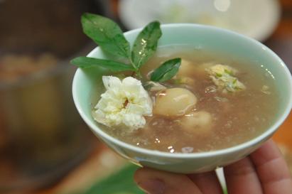 这个周末你又在玩什么手机游戏,这个周末你有什么新的体验