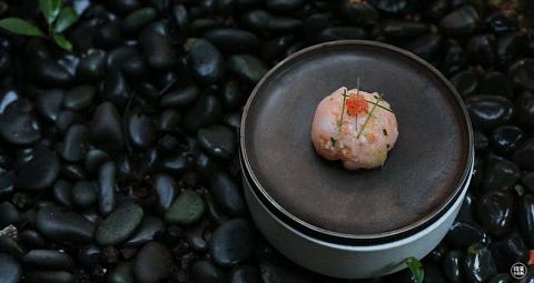 人均1280的餐厅,人均120的砂锅店