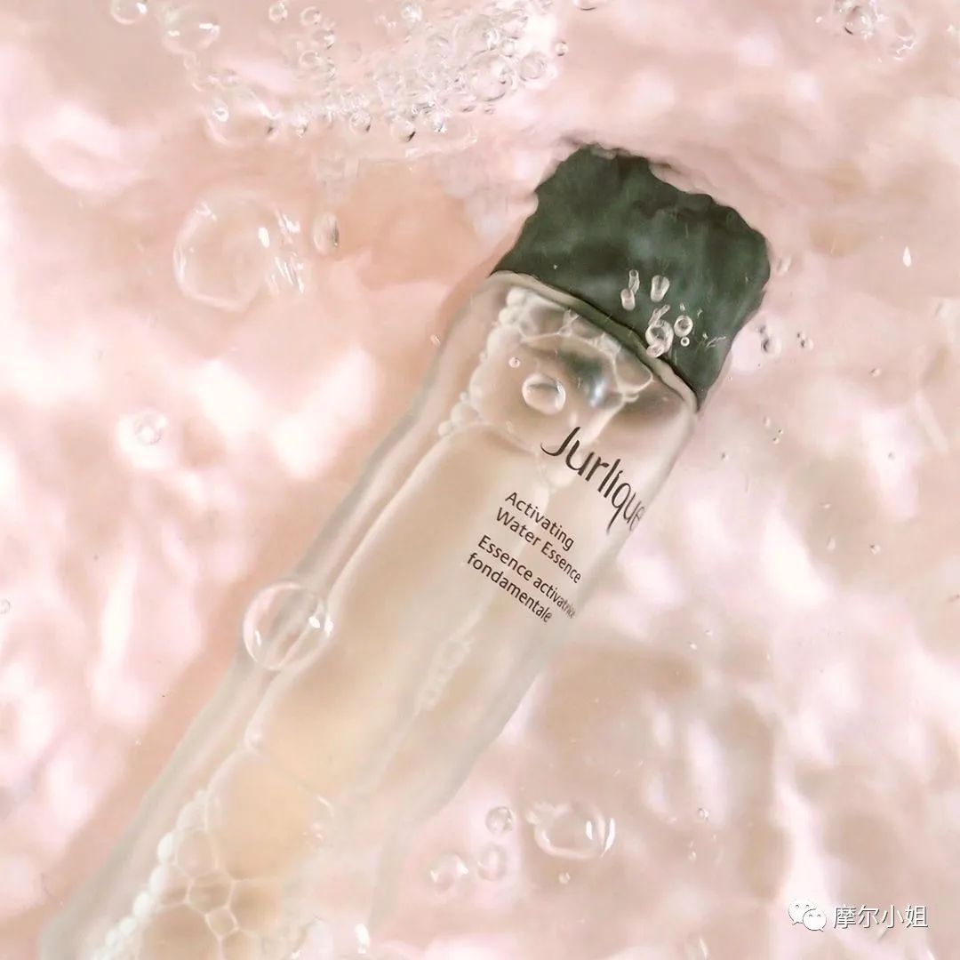 澶忓浼戦棽琛ｆ湇,澶忔棩8浠跺