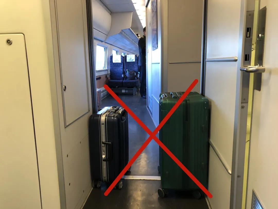 高铁上怎么放行李,坐高铁的全部流程怎么放行李