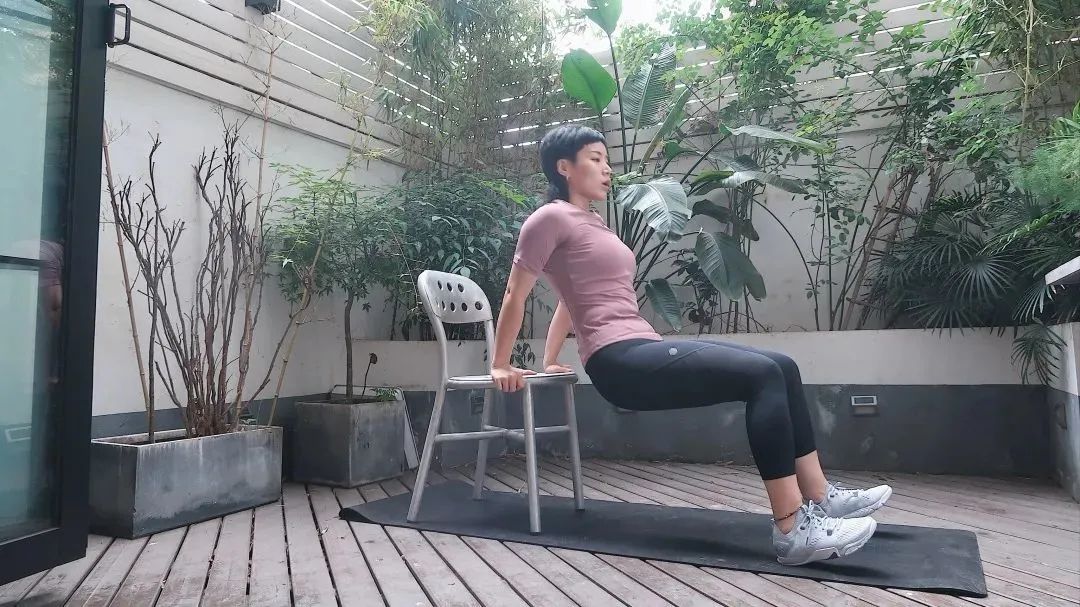 B站网红运动视频|在家练一周瘦5斤，可能吗