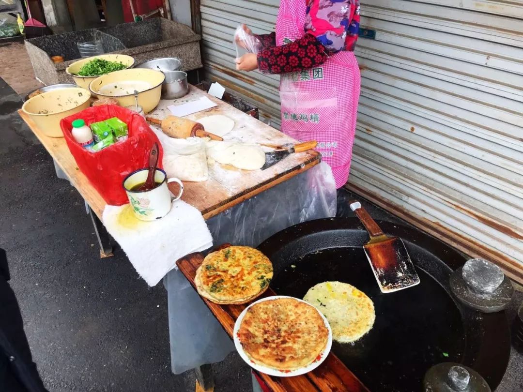 在菜市场怎么样才能摆好地摊,地摊在哪里摆好