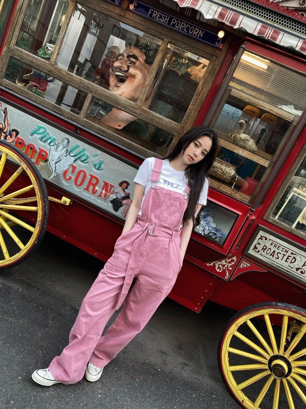 不仅只有少女感！原来背带裤也有两幅面孔？