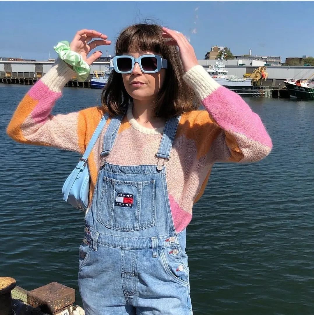 不仅只有少女感！原来背带裤也有两幅面孔？