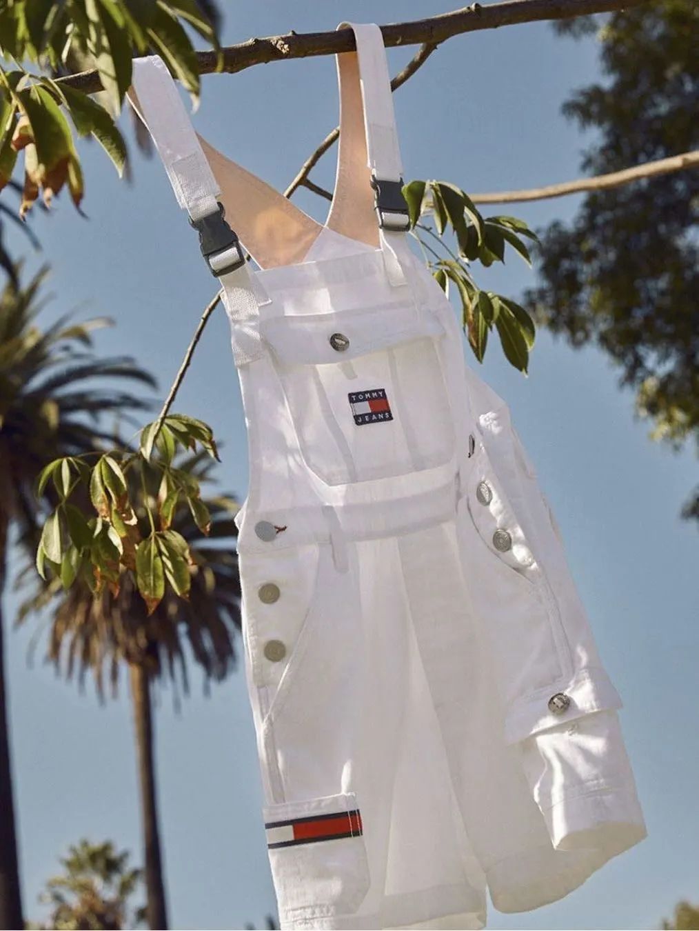 不仅只有少女感！原来背带裤也有两幅面孔？