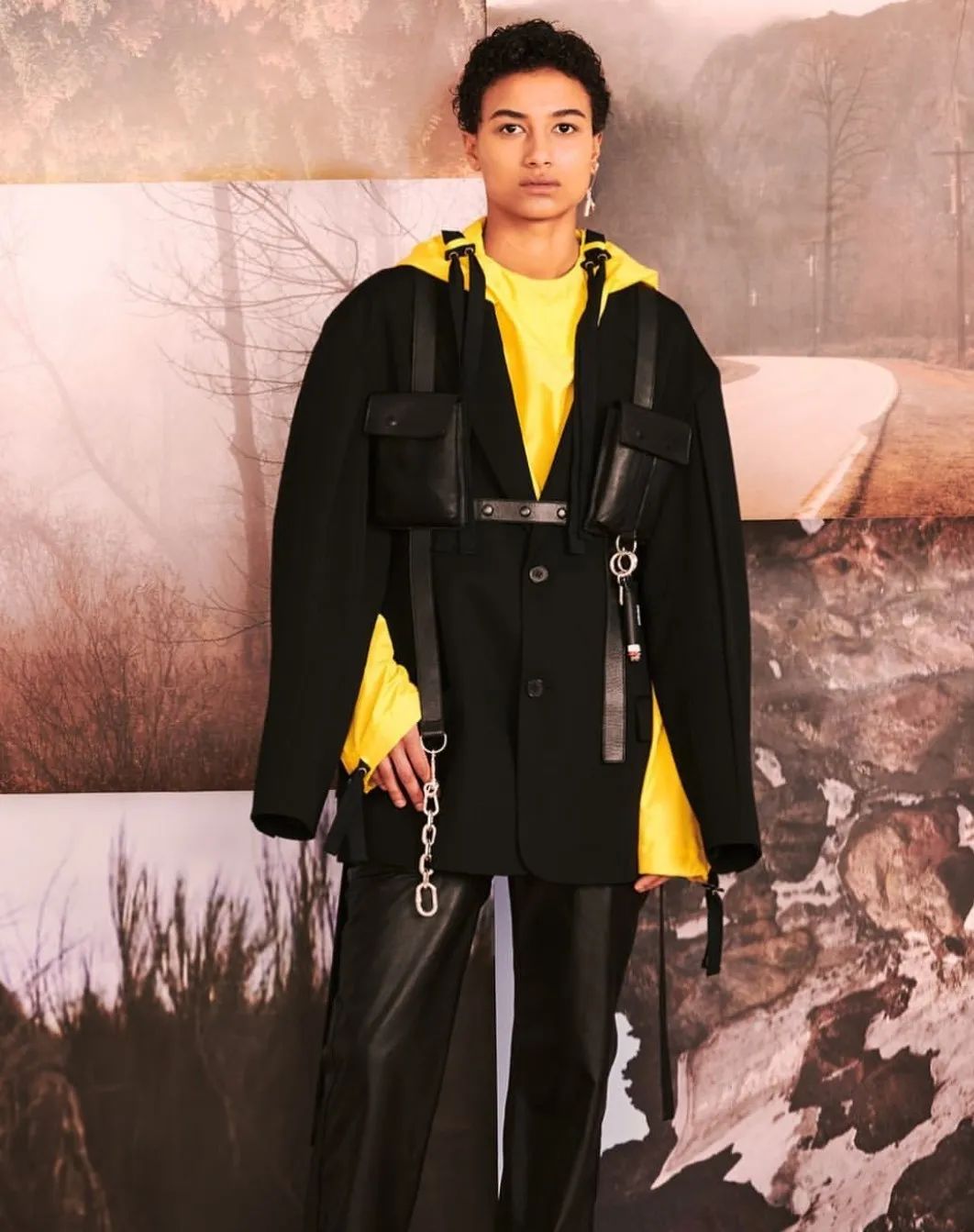 不仅只有少女感！原来背带裤也有两幅面孔？