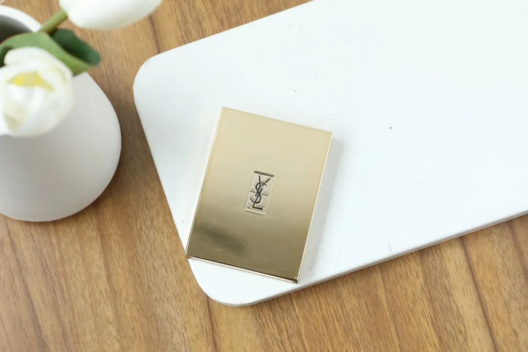 周雨彤祛痘神器,周雨彤的泪沟神器